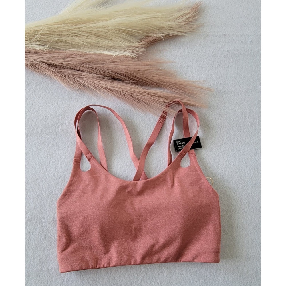 O ADIDAS Yoga Luxe‎ Studio Light- Support Fire Bra Sz 2XS A- C Cup Style 8601